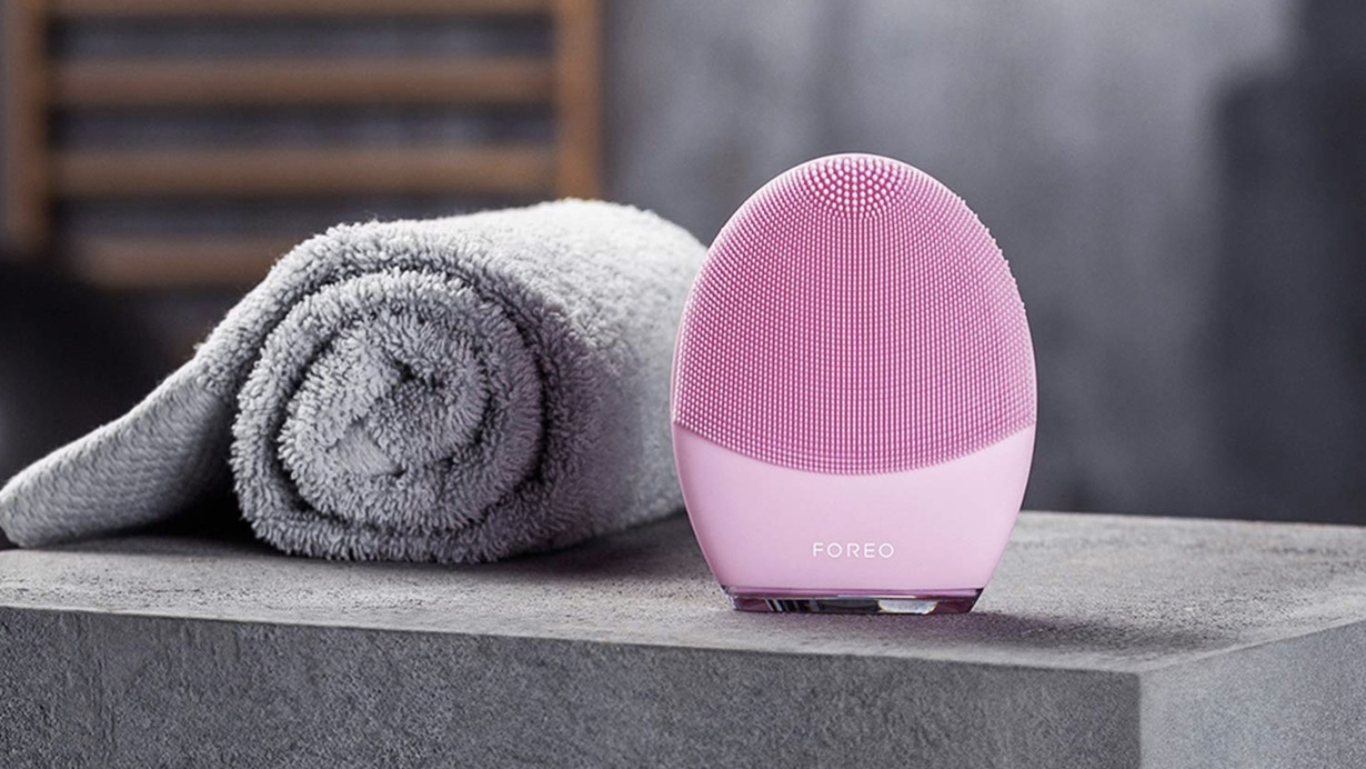 FOREO Reviews Will Prove That You Are Worth Pampering