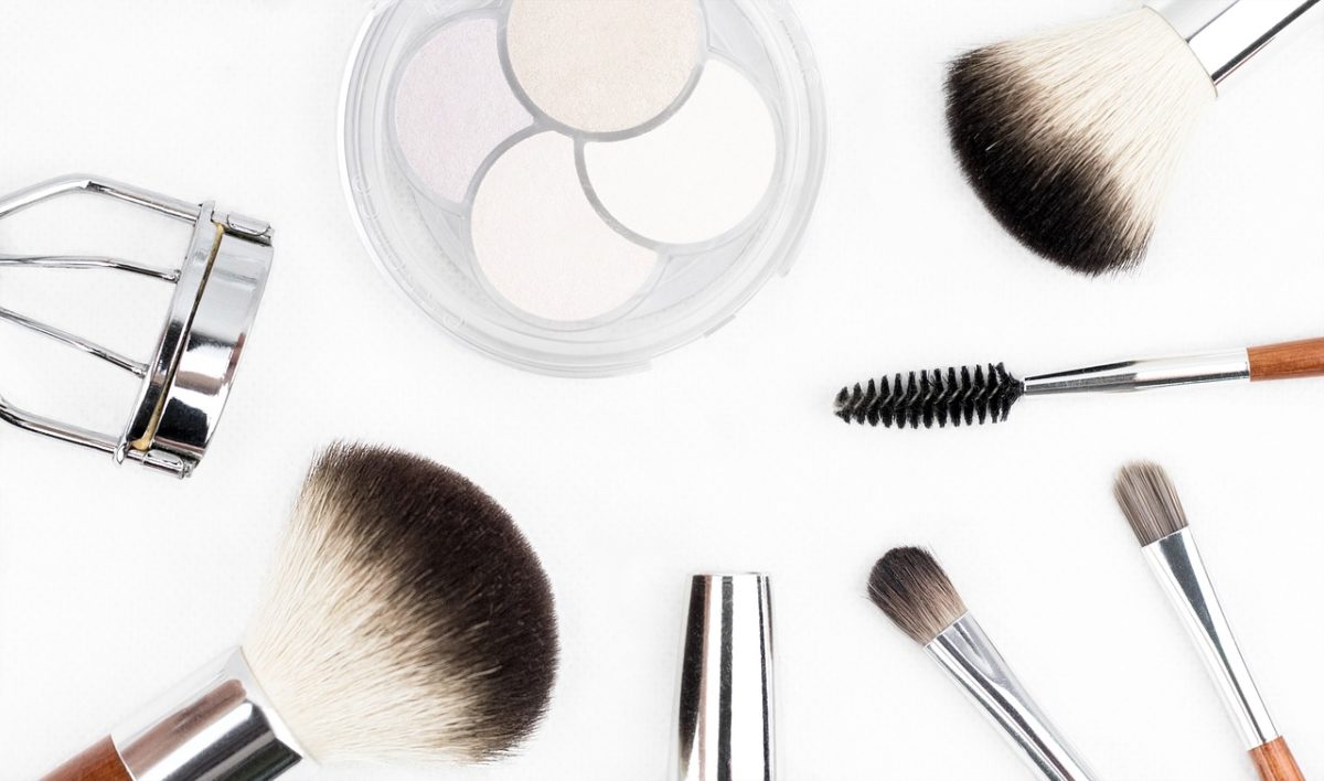 Get Your Hands on the Best Makeup for Free!